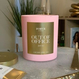 FORVR MOOD Candle Club Candle, OUT OF OFFICE